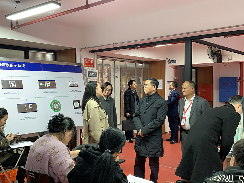 省直工会领导赴湖南京鑫职校开展调研活动-2.jpg